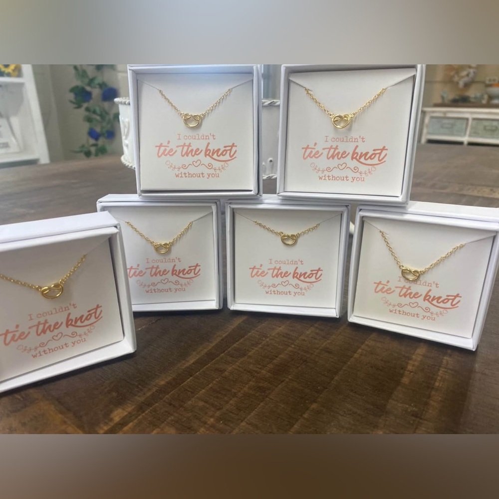 Set of 6 Gold Bridesmaids Gift Heart Necklaces